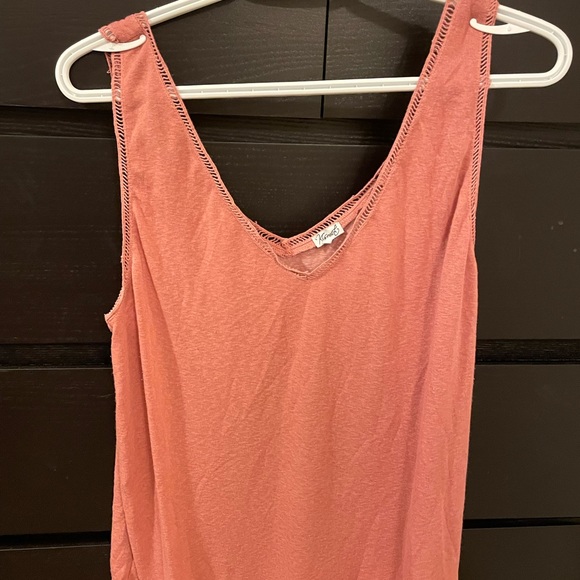 Dressy tank tops - Picture 2 of 10